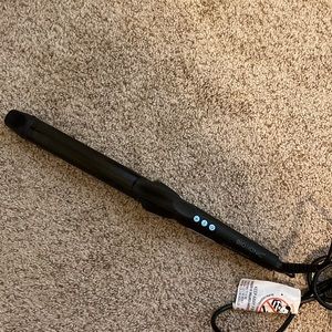 BioIonic long barrel curling iron 1.25